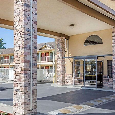 Quality Inn & Suites Woodland - Sacramento Airport Bagian luar foto